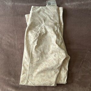 Fabletics Define PowerHold High-Waisted 7/8 Leggings